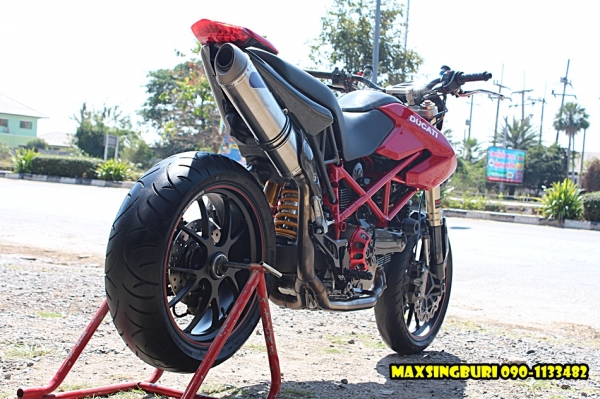 แม็กสิงห์บุรี//DUCATI HYPERMOTARD1100S ปี2008 รถศูนย์ ของแต่งเพียบ ทะเบียนพร้อม 465000