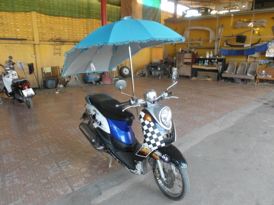 ขายร่มติดมอไซด์