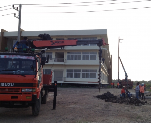 ให้เช่า รถเครนสว่าน