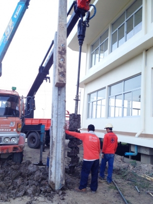 ให้เช่า รถเครนสว่าน