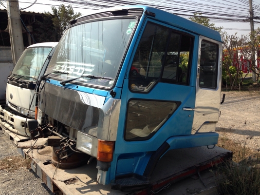 หัวเก๋ง FN527 หลง