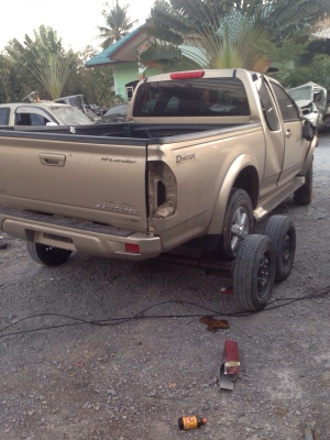 ดีแมกซ์แคป เครื่อง3000 เทอร์โบไฮเลนด์เดอร์ ปี04 รื้ออะไหร่ขายทุกส่วน