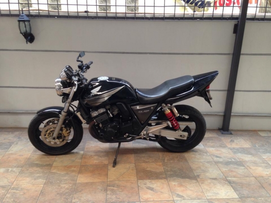 ขาย Cb400 ปี93 ทะเบียนโอน(นอก) 77000 บาท ลดราคาแล้ว