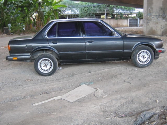 BMW, E30 เก่าเก็บสภาพสวยเดิมบางพร้อมขับแอร์เย็น34000 BMW, E30 เก่าเก็บสภาพสวยเดิมบางพร้อมขับแอร์เย็น34000