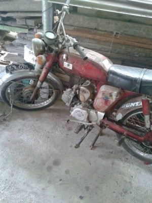 ขายYL2สภาพแห้ง12000บาท