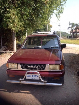 ISUZU สีเเดงทรงเเวน. 90 แรงม้า สภาพดี ราคาเป็นกันเอง เจ้าของรถขายเอง มีเล่มพร้อมโอน สนใจติดต่อ 085-6843108 ISUZU สีเเดงทรงเเวน. 90 แรงม้า สภาพดี ราคาเป็นกันเอง เจ้าของรถขายเอง มีเล่มพร้อมโอน สนใจติดต่อ 085-6843108