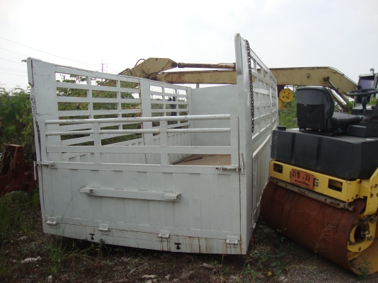 ขายกระบะเหล็กบรรทุกสิบล้อ