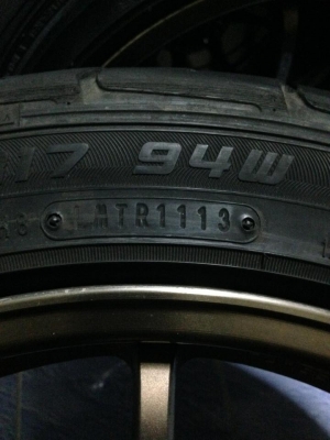 ขายล้อ CE28 ขอบ17" งานเหมือน  5/114 สีน้ำตาลขอบชา พร้อมยาง ปี13 ถูกๆเลย