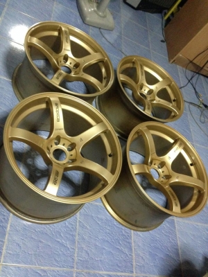 ขายล้อโปรไดท์ ขอบ18 5/114 สีทอง กว้าง9.5-10.5  สภาพ มือ1  ถูกๆครับ