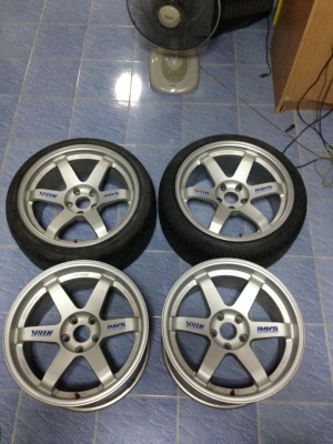 ขายล้อ TE37 สีบรอน ขอบ18" งานเหมือน 5/114 กว้าง 9.5-10.5 ไหม่มากๆ ถูกๆครับ
