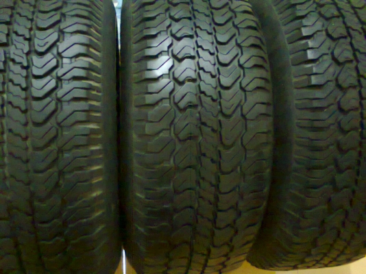 1ชุดมาใหม่ R15X8.5 ET-5 6/139 แม็กเดิมขอบหนาไร้ซ่อมรัดยาง255-70-15 LTXคุ้มๆเอาไว้ลุยราคาเบาๆ1ชุด