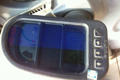 แบคโฮ VOLVO LC 210 ไฟฟ้าครบ เล่มทะเบียน