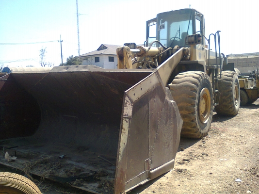 ขายครับ รถตักล้อยาง KOMATSU WA 450 สภาพพร้อมใช้งาน