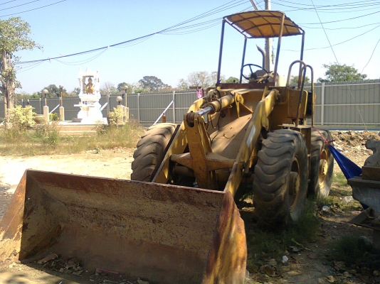 ขายครับ รถตักล้อยาง KOMATSU J1 30 แขนตั้กกะแต สภาพพร้อมใช้งาน