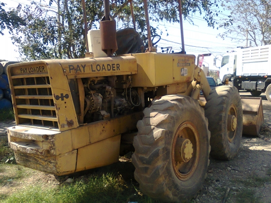 ขายครับ รถตักล้อยาง KOMATSU J1 30 แขนตั้กกะแต สภาพพร้อมใช้งาน