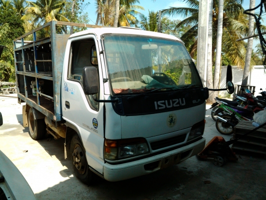 ขาย NKR66E ไม่มีเครื่องยนต์ ไม่มีเอกสาร (เอกสารอาจมีต้องตามเอง)