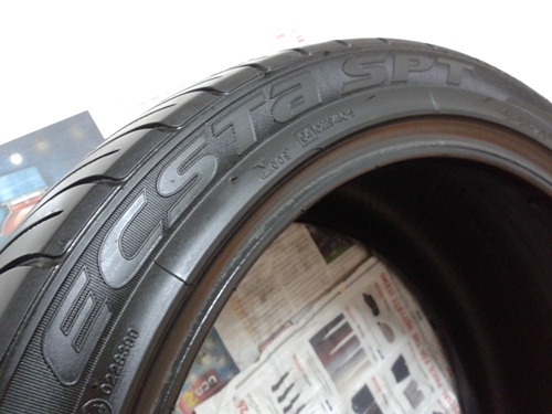 ยาง,245/40R18 KUMHO-KU31 ดอกหนาปี11 หนึ่งคู่