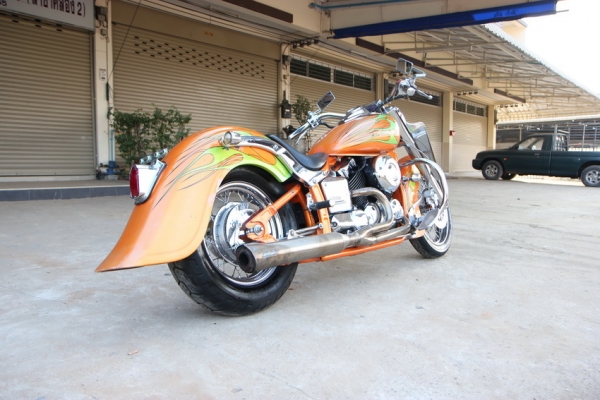 ขาย dragstar400 แต่งแนวฮาเล่ย์  อินวอยล์ครบ สวย เครื่องดี