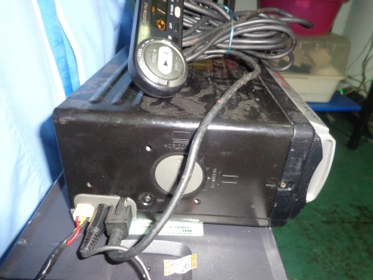 ขายทั้งชุด วิทยุและกล่อง CD SONํY 10แผ่น ขายทั้งชุด วิทยุและกล่อง CD SONํY 10แผ่น