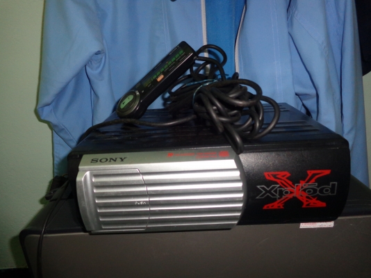 ขายทั้งชุด วิทยุและกล่อง CD SONํY 10แผ่น