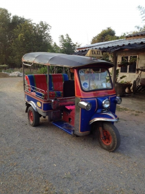 ********* ขายรถตุ๊กๆ 1คันครับ ************ ********* ขายรถตุ๊กๆ 1คันครับ ************