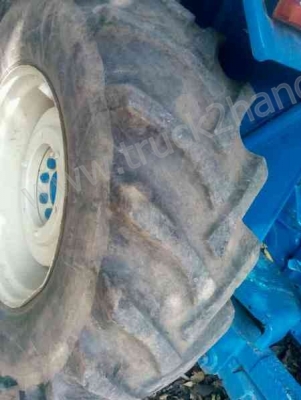 รถไถ ยี่ห้อ Ford รุ่น 77พิเศษ 77เเรงม้า