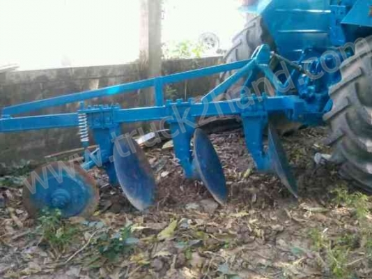 รถไถ ยี่ห้อ Ford รุ่น 77พิเศษ 77เเรงม้า