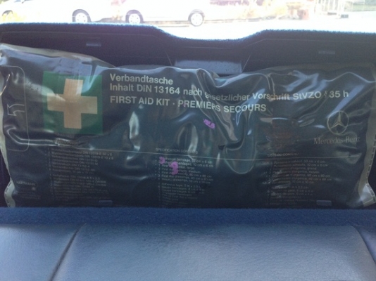 !!!!__8*ขาย Benzw124 ปี94  สภาพป้ายแดง เข้าศูนย์ตลอด หารถรุ่นนี้อยู่มาคุยเลยครับ_8*