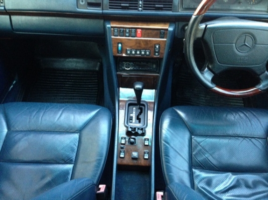 !!!!__8*ขาย Benzw124 ปี94  สภาพป้ายแดง เข้าศูนย์ตลอด หารถรุ่นนี้อยู่มาคุยเลยครับ_8*