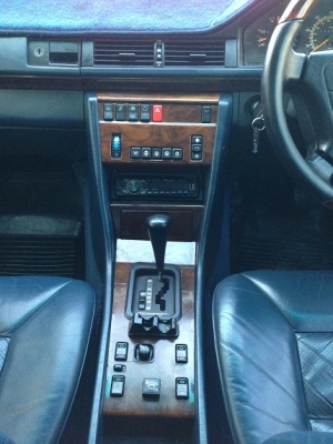 !!!!__8*ขาย Benzw124 ปี94  สภาพป้ายแดง เข้าศูนย์ตลอด หารถรุ่นนี้อยู่มาคุยเลยครับ_8*