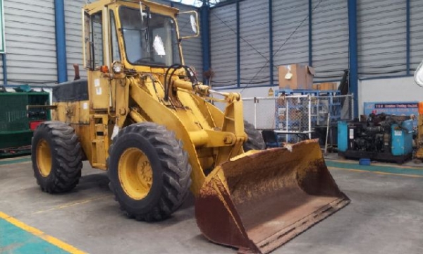 510 # 12422 : รถตัก ล้อยาง นำเข้าจากญี่ปุ่น by กุ้ง:TOS:081-3062283