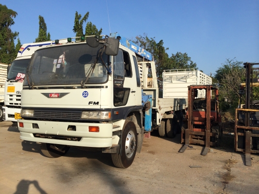HINO 3M 240 hp ติดตั้งเครน 5 ตัน ยาว 7.20 m