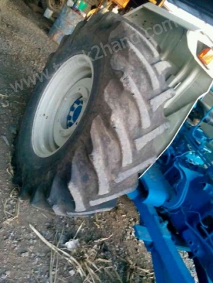 รถไถ ยี่ห้อ Ford รุ่น 66  จำนวนเเรงม้า 86 เเรงม้า