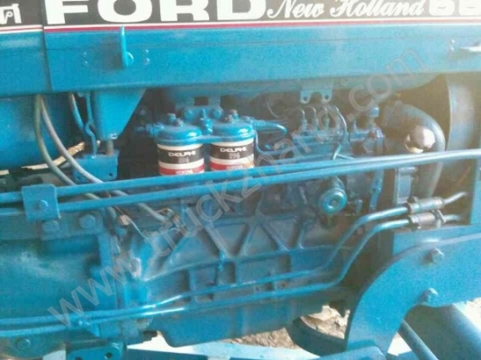 รถไถ ยี่ห้อ Ford รุ่น 66  จำนวนเเรงม้า 86 เเรงม้า