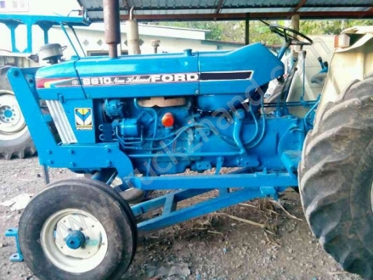 รถไถ ยี่ห้อ Ford รุ่น 66  จำนวนเเรงม้า 86 เเรงม้า