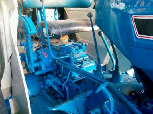 รถไถ ยี่ห้อ Ford รุ่น 66  จำนวนเเรงม้า 86 เเรงม้า