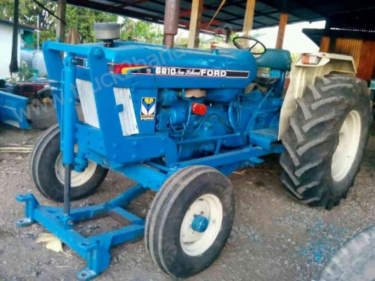 รถไถ ยี่ห้อ Ford รุ่น 66  จำนวนเเรงม้า 86 เเรงม้า