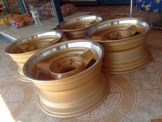 ขายแม็ก6รู139ขอบ15 กว้าง7.5 172et-5 แม็กนอกสวยๆ ขายแม็ก6รู139ขอบ15 กว้าง7.5 172et-5 แม็กนอกสวยๆ