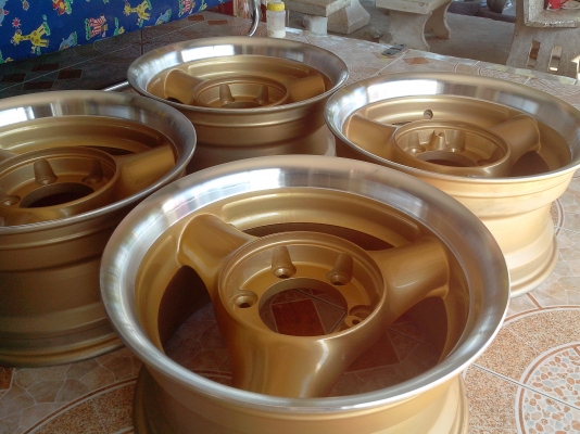 ขายแม็ก6รู139ขอบ15 กว้าง7.5 172et-5 แม็กนอกสวยๆ