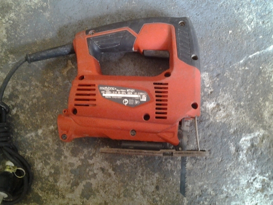 ขาย !! จิ๊กซอ maktec mt 431 ของแท้ พร้อมใช้งาน