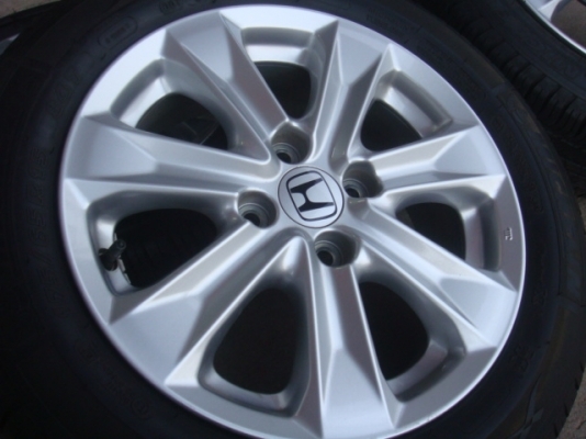 ขายล้อแม็ก HONDA JAZZ ขอบ 15 พร้อมยาง