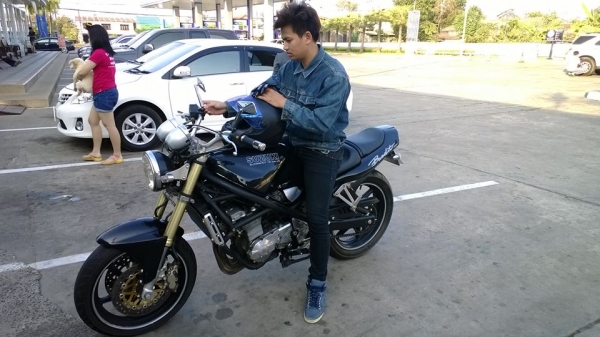 ขาย bandit 400