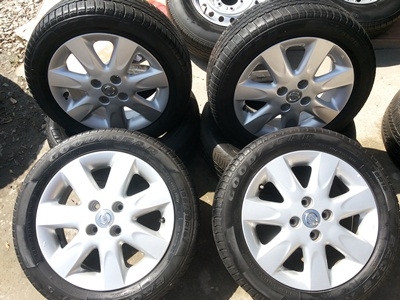 ขายล้อแม็กNISSAN March ขอบ 15 พร้อมยาง 1 ชุด