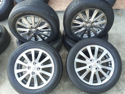 ขายล้อแม็กTOYOTA VIOS 12 ก้าน (สีกัลเงา) พร้อมยาง 1 ชุด