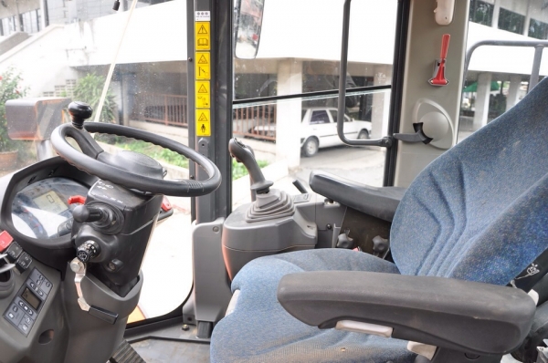 รถตักล้อยางHITACHI ZW310