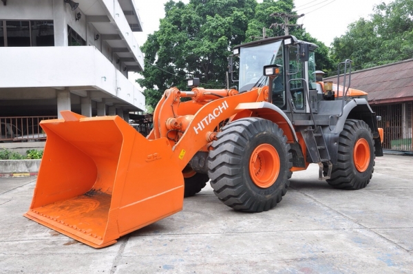 รถตักล้อยางHITACHI ZW310