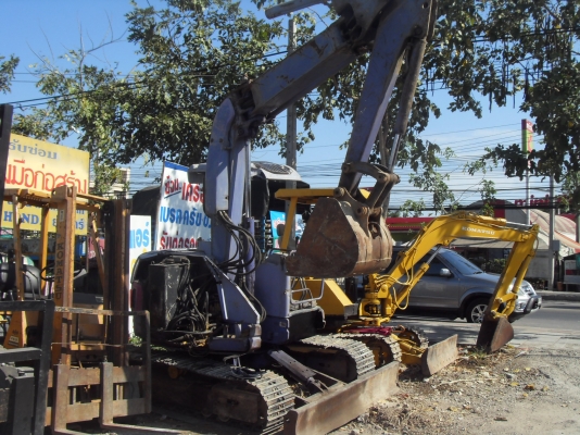 รถแบ๊คโฮ KOMATSU PC - 50 UU รุ่น 2