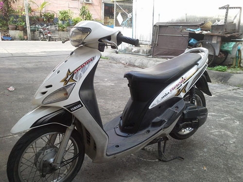 ขายด่วน mio amore สีขาว รถบ้าน สภาพเดิมๆ เครื่องแน่น ไม่หลวม ไม่มีควัน เอกสารครบถ้วน ราคาถูกมากๆ