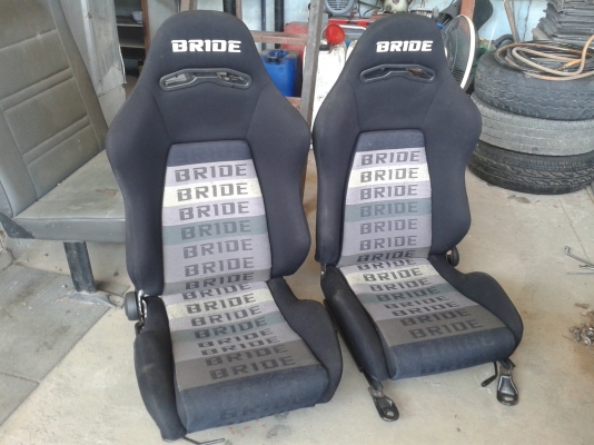 ขายเบาะแต่ง bride พร้อมรางใส่รถไทรทัน ราคา3700 1 คู่