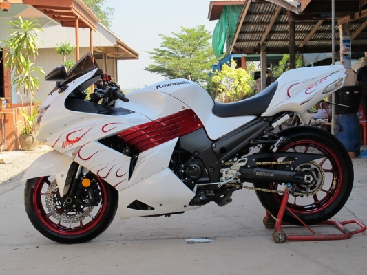 ขาย kawasaki ninja zx14r ปี2008 ทะเบียนแท้